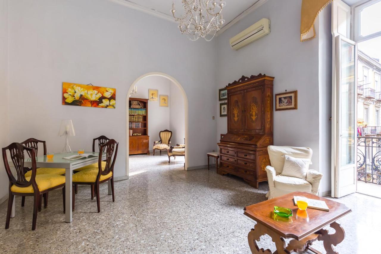 Rettifilo Family Apartment By Wonderful Italy Nápoles Exterior foto