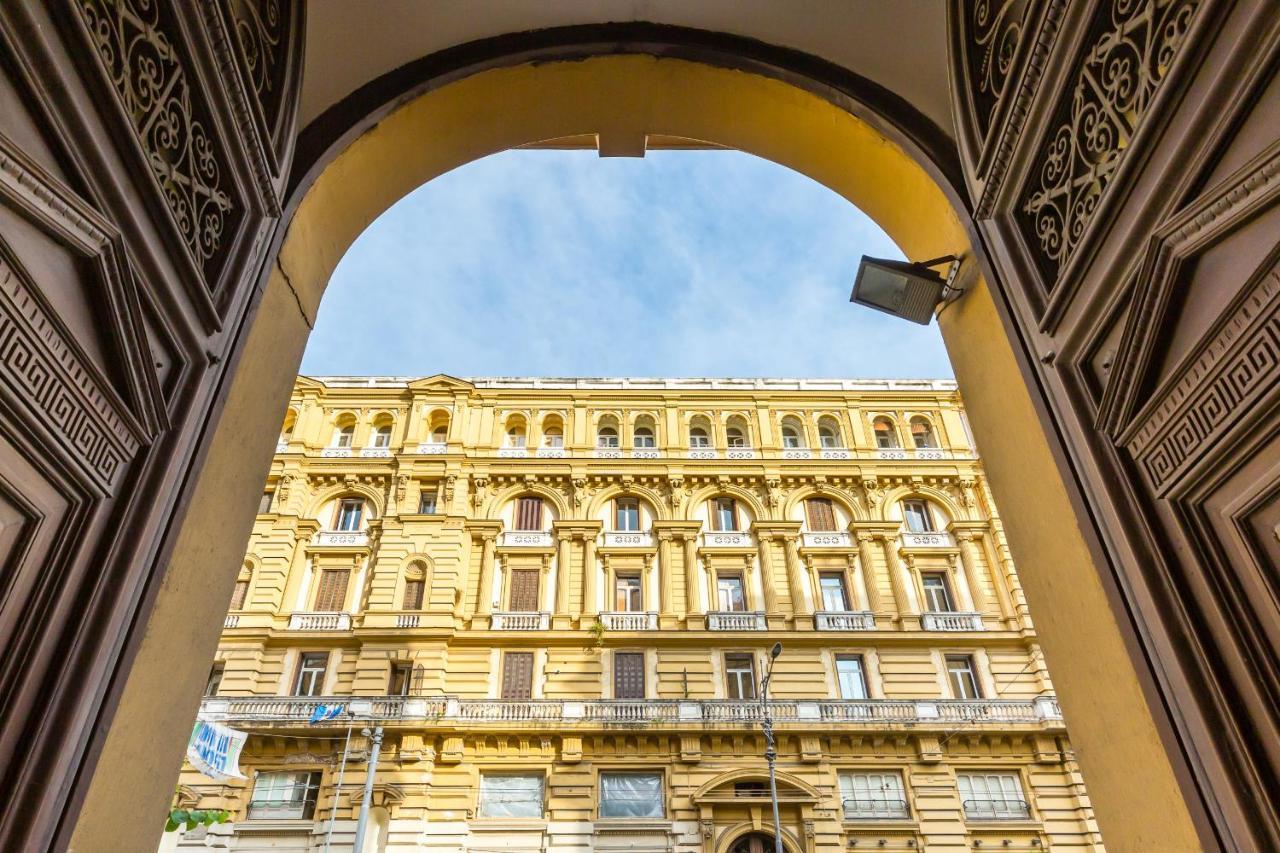 Rettifilo Family Apartment By Wonderful Italy Nápoles Exterior foto